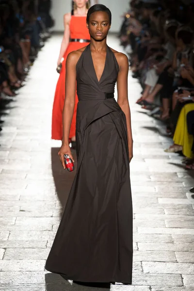 Look 34